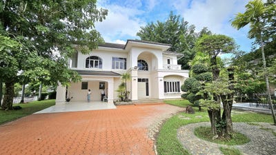 /international/th/soi-muban-regent-1-san-sai-noi-san-sai-chiang-mai-50210-tha-san-sai-noi-chiang-mai-340106635161/