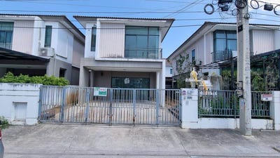 /international/th/soi-muban-pruksa-ville-71-2-laem-chabang-bang-lamung-bang-lamung-chon-buri-20150-tha-bang-lamung-chon-buri-340106638065/