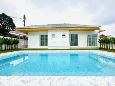 /international/th/15-23-thep-buri-ratsada-phuket-83000-thailand-phuket-phuket-province-340105545368/