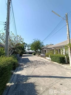 /international/th/rungruang-garage-3191-muthi-2-nikhom-phatthana-rayong-21180-thailand-nikhom-phatthana-rayong-340105541750/