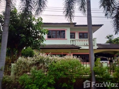 /international/th/300-61-phichai-lampang-52000-thailand-lampang-changwat-lampang-340105595143/