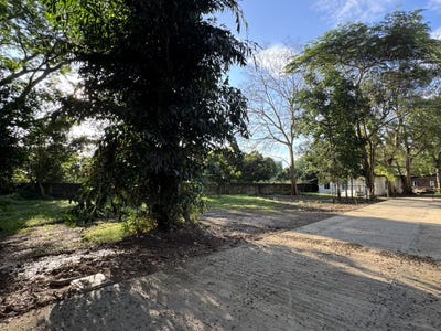 /international/th/muban-ban-rim-nam-soi-muban-ban-rim-nam-8-san-phisuea-mueang-chiang-mai-chiang-mai-50300-tha-san-phisuea-chiang-mai-340108104073/