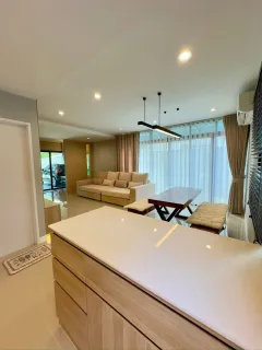 /international/th/77-moo-7-bang-na-trat-rd-bang-phli-yai-bang-phli-samut-prakan-10540-tha-bang-phli-yai-samut-prakan-340106666753/