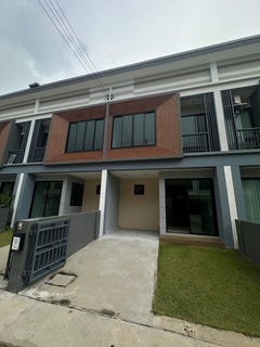 /international/th/361-soi-lang-1-thap-yao-lat-krabang-bangkok-10520-tha-thap-yao-bangkok-340106644218/