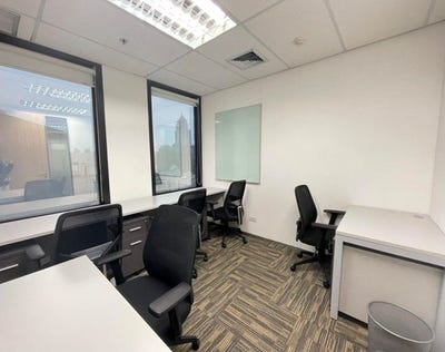 /international/th/embassy-sweden-140-sukhumvit-road-khlong-toei-bangkok-10110-thailand-khlong-toei-bangkok-340108290467/