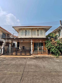 /international/th/54-4-sansai-siri-muthi-4-san-sai-noi-san-sai-chiang-mai-50210-thailand-san-sai-chiang-rai-340107375173/