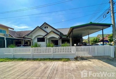 /international/th/chitphon-si-intharathit-road-thanon-yai-lop-buri-15000-thailand-lop-buri-changwat-lop-buri-340105582000/