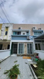 /international/th/32-160-sittarom-talat-nuea-phuket-83000-thailand-phuket-phuket-province-340105618704/