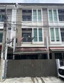 /international/th/ban-klang-muang-sathorn-taksin-2-bang-kho-chom-thong-bangkok-10150-thailand-chom-thong-bangkok-340106643507/