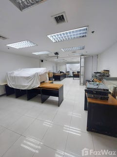 /international/th/asok-montri-rd-khlong-toei-nuea-vadhana-bangkok-10110-tha-khlong-toei-nuea-bangkok-340105605391/