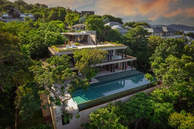 /international/th/28-19-yothathikan-phuket-2028-rd-kamala-kathu-phuket-83150-tha-kamala-phuket-province-340107529705/
