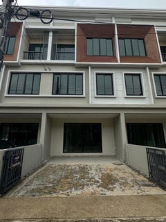 /international/th/soi-muban-wayra-biznet-rom-klao-suvarnabhumi-khlong-sam-prawet-lat-krabang-bangkok-10520-tha-khlong-sam-prawet-bangkok-340106643877/
