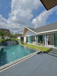 /international/th/4006-chalong-phuket-83130-thailand-phuket-phuket-province-340105600332/