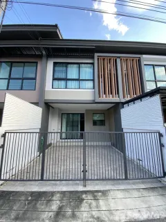 /international/th/muban-premium-thai-home-suan-luang-rama-9-soi-muban-premium-thai-home-suan-luang-rama-9-nong-bon-prawet-bangkok-10250-tha-nong-bon-bangkok-340105670621/