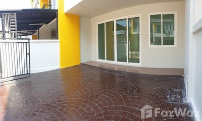 /international/th/soi-lat-krabang-54-3-lat-krabang-bangkok-10520-tha-lat-krabang-bangkok-340105661614/