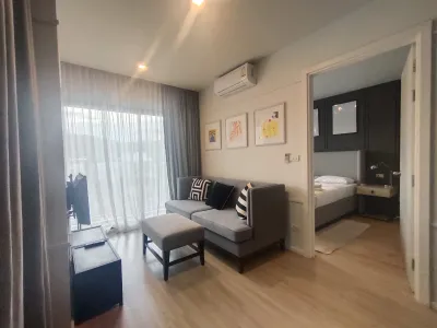 /international/th/dlux-condominium-100-highway-4028-chalong-mueang-phuket-phuket-83130-tha-chalong-phuket-340106667360/
