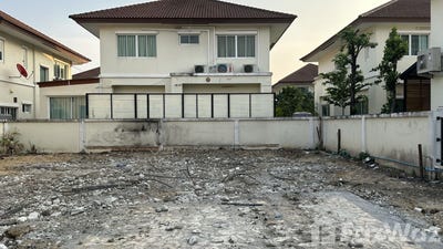 /international/th/100-467-ban-phrueksa-soi-2-bang-khu-rat-bang-bua-thong-nonthaburi-11110-thailand-bang-bua-thong-changwat-nonthaburi-340105556546/
