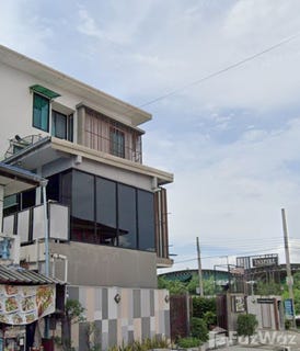 /international/th/prasert-manukitch-24-nawamin-bueng-kum-bangkok-10230-thailand-bueng-kum-bangkok-340105589127/