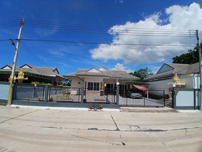 /international/th/ban-don-phlap-samo-phlue-ban-lat-phetchaburi-76150-thailand-ban-lat-changwat-suphan-buri-340106638326/