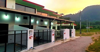 /international/th/soi-noppharat-thara-1-1-ao-nang-mueang-krabi-krabi-81180-tha-ao-nang-krabi-340106903323/