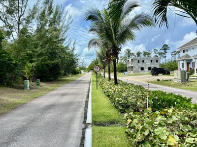 /international/bs/block-1-seahorse-drive-lot-1-south-ocean-110094969445/?lang=en