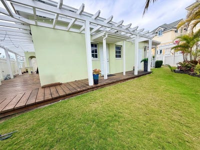 /international/bs/devonshire-cable-beach-cable-beach-110107568619/