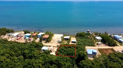 /international/bz/lot-244-phase-ii-hopkins-stann-creek-district-110106528055/