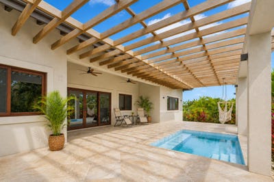 /international/bz/peninsula-club-placencia-stann-creek-district-110109081672/