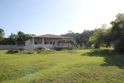 /international/bz/philip-goldson-highway-san-joaquin-corozal-district-110101649642/