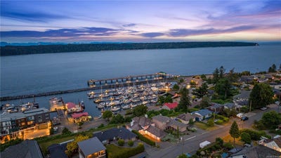/international/ca/725-thulin-st-campbell-river-british-columbia-110108345080/
