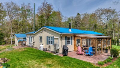 /international/ca/245-forest-drive-hemford-nova-scotia-110108199710/