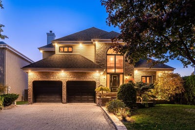 /international/ca/99-rue-de-la-sarcelle-varennes-quebec-110099483461/?lang=zh-cn