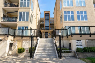 /international/ca/1327-st-paul-street-102-kelowna-british-columbia-110108662003/