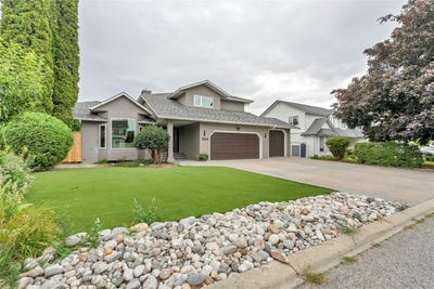 /international/ca/1064-westminster-avenue-e-penticton-british-columbia-110101474104/?lang=en