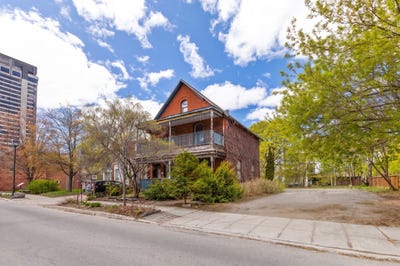/international/ca/151-155-rue-champlain-gatineau-hull-quebec-110108090500/