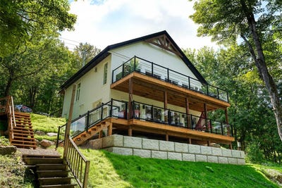 /international/ca/200-ch-du-lac-duhamel-mont-tremblant-quebec-110107569680/