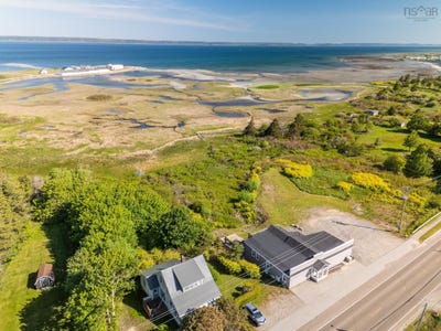 /international/ca/1861-highway-1-church-point-nova-scotia-110108872116/