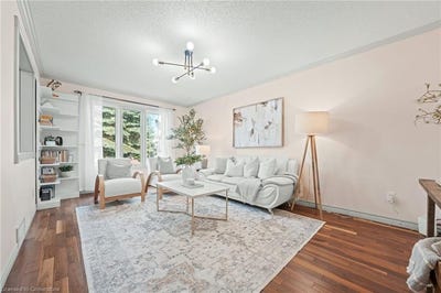 /international/ca/323-newbury-drive-kitchener-ontario-110101178146/?lang=en