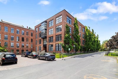 /international/ca/1790-rue-du-canal-a103-montreal-le-sud-ouest-quebec-110099762460/?lang=zh-tw