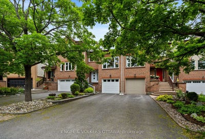 /international/ca/44-dunbarton-court-manor-park-cardinal-glen-and-area-ontario-110108547972/