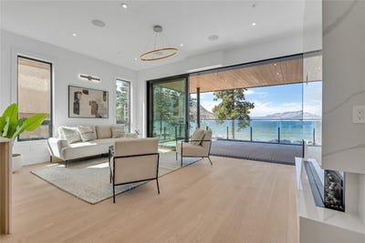 /international/ca/602-lakeshore-drive-202-penticton-british-columbia-110100861921/