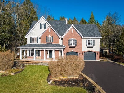 /international/ca/100-rue-du-blainvillier-blainville-quebec-110109192492/