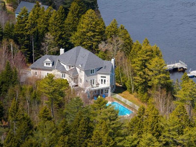 /international/ca/1-eagle-point-lane-tantallon-nova-scotia-110108180042/