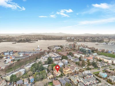 /international/ca/142-st-lawrence-st-a-victoria-british-columbia-110106121506/