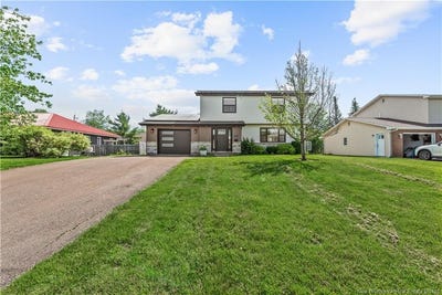 /international/ca/25-welland-street-riverview-new-brunswick-110108935498/