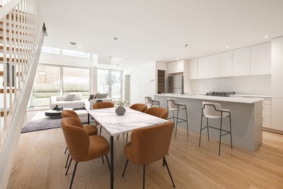 /international/ca/2314-rue-montgomery-1-montreal-ville-marie-quebec-110101330182/?lang=en