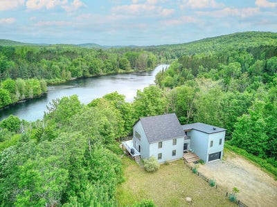 /international/ca/1077-ch-de-vendee-amherst-quebec-110099673260/?lang=zh-tw