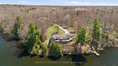 /international/ca/11805b-38-highway-frontenac-ontario-110107749921/