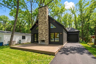 /international/ca/557-bayview-drive-constance-bay-dunrobin-kilmaurs-woodlawn-ontario-110107895240/