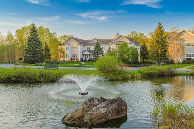 /international/ca/60-rue-coldbrook-103-lac-brome-quebec-110099587419/